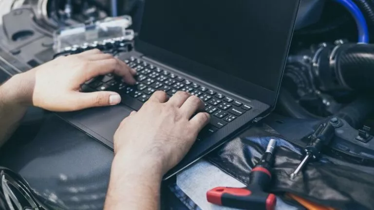 Les Codes d’Erreur les Plus Courants pour les Problèmes de Transmission : 5 Erreurs à Ne Pas Ignorer